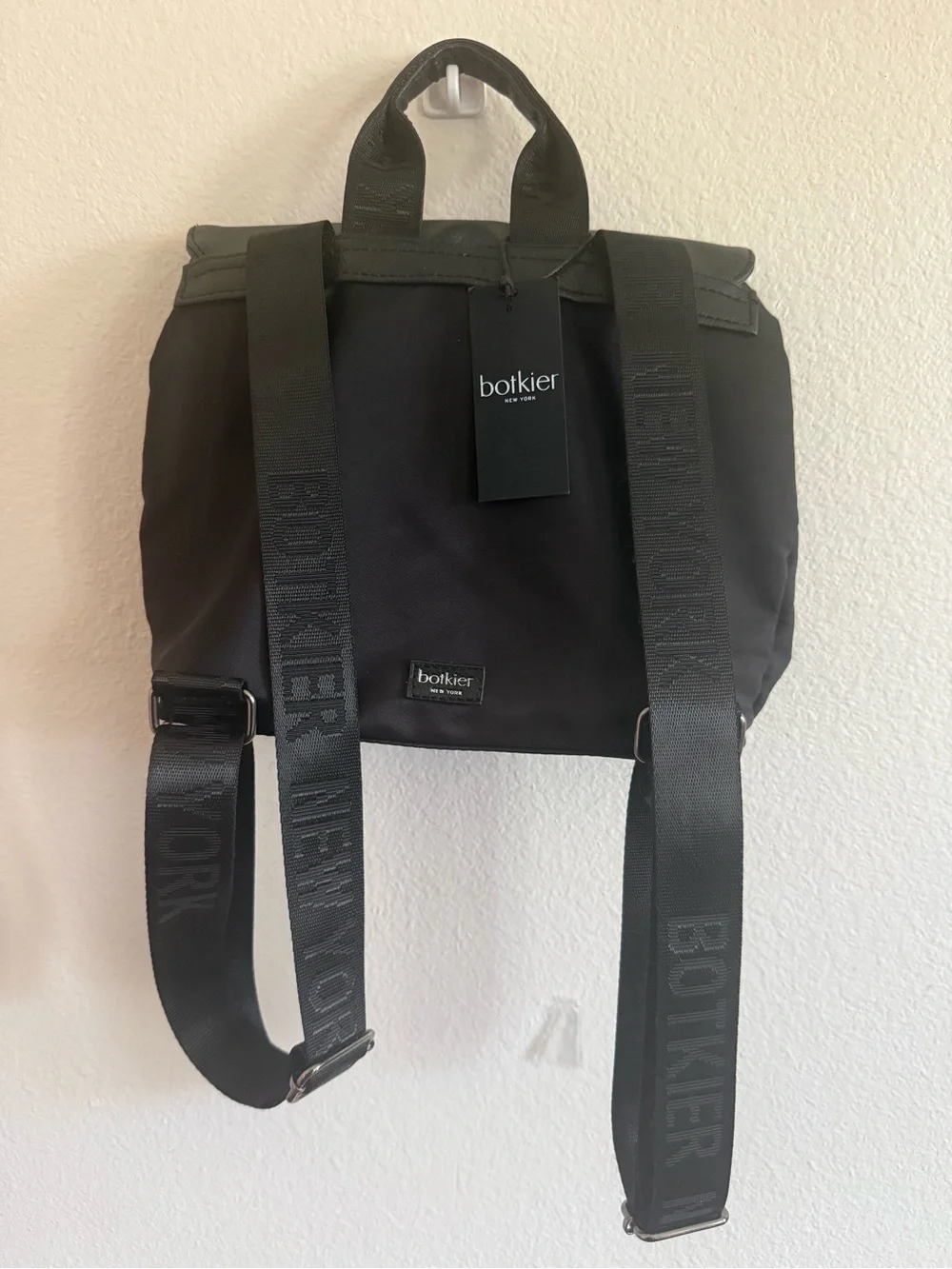 Botkier compact backpack